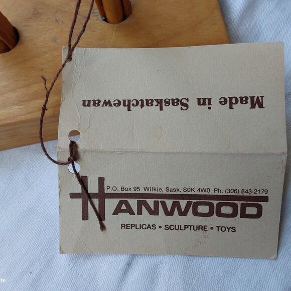 Vintage 1989 handcrafted wood cattail sculpture from Saskatchewan Byron Hansen - Picture 4 of 10